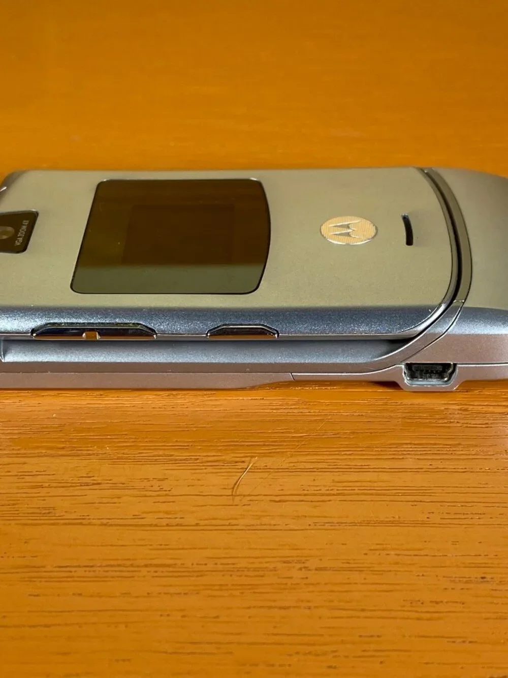 Motorola RAZR V3 AT&T Flip Phone Tested Working No SIM No Battery